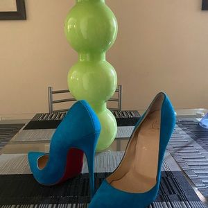 Christian Louboutin So Kate’s